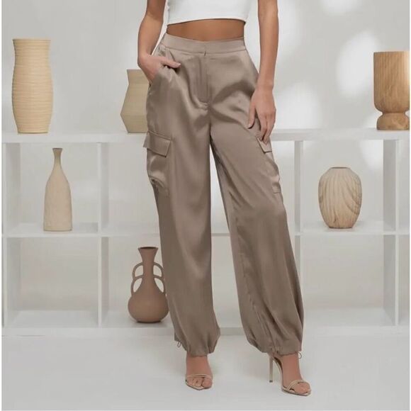 Taupe satin cargo joggers - Picture 2 of 12